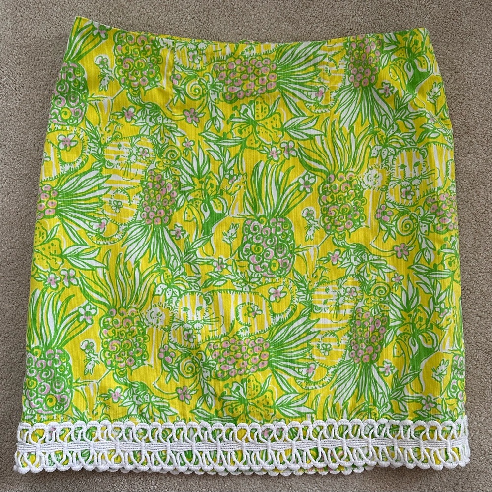 Lilly Pulitzer Crazy Cat House Mini Skirt with White Crochet Trim